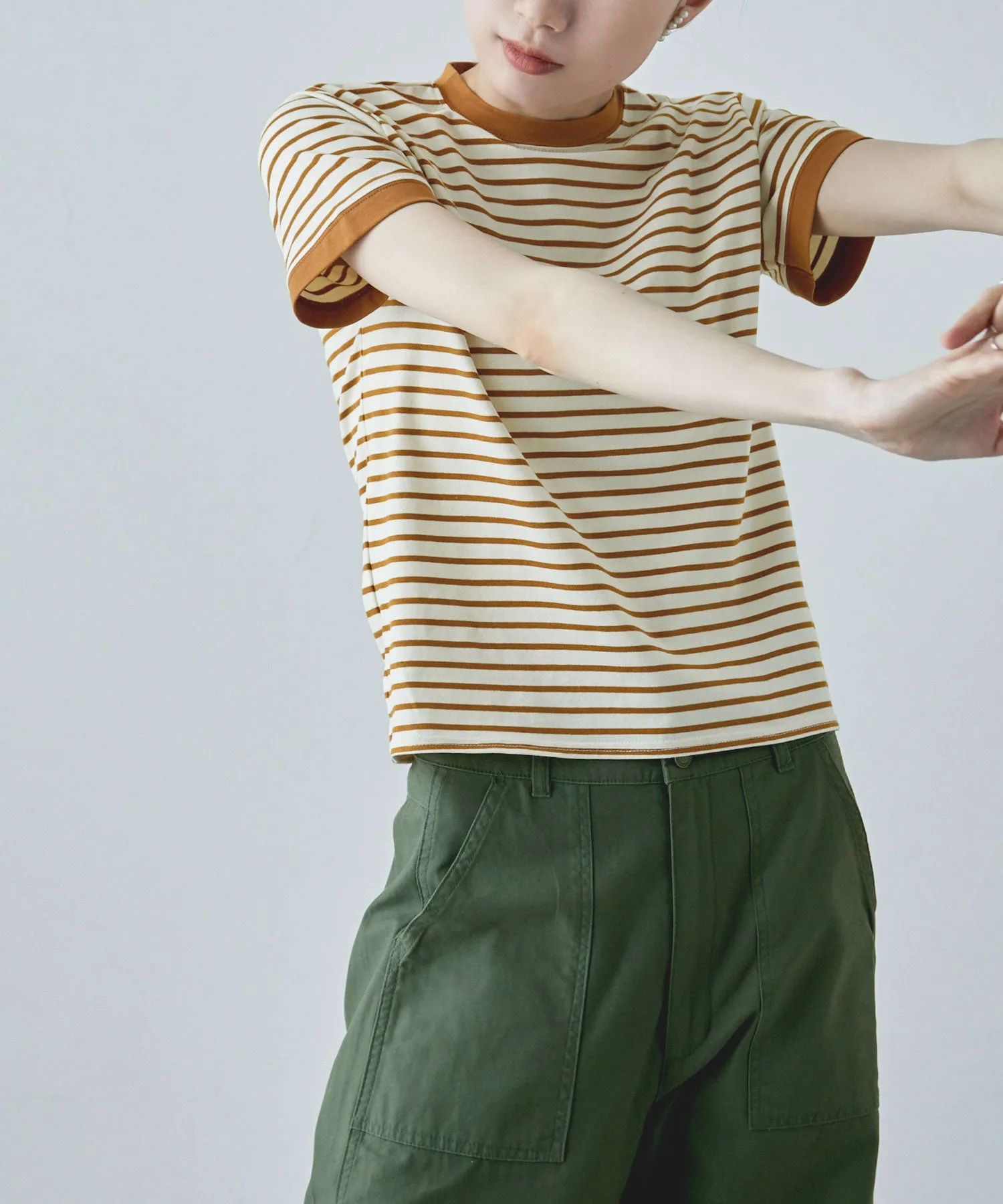 Ringer neck border T