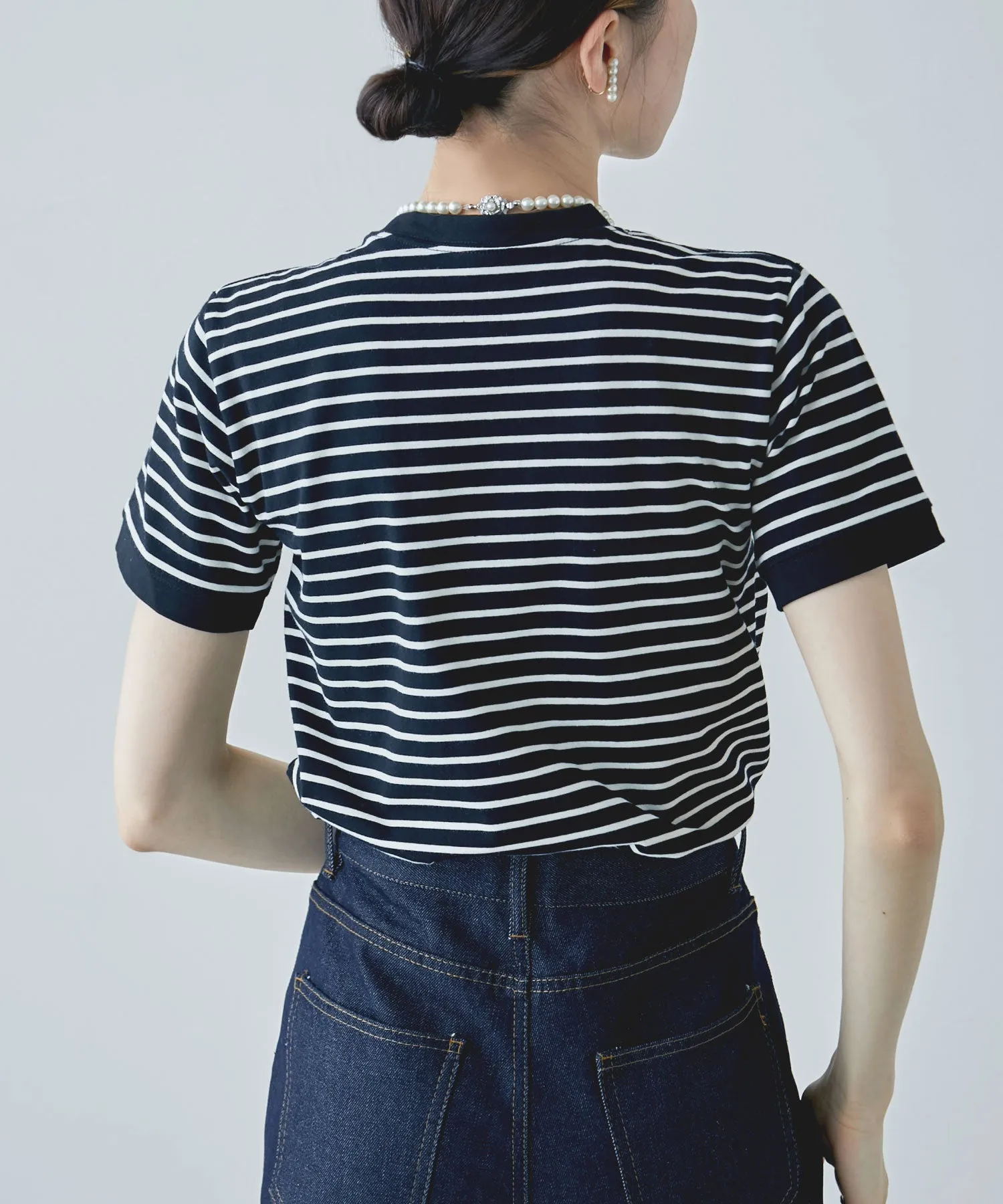 Ringer neck border T