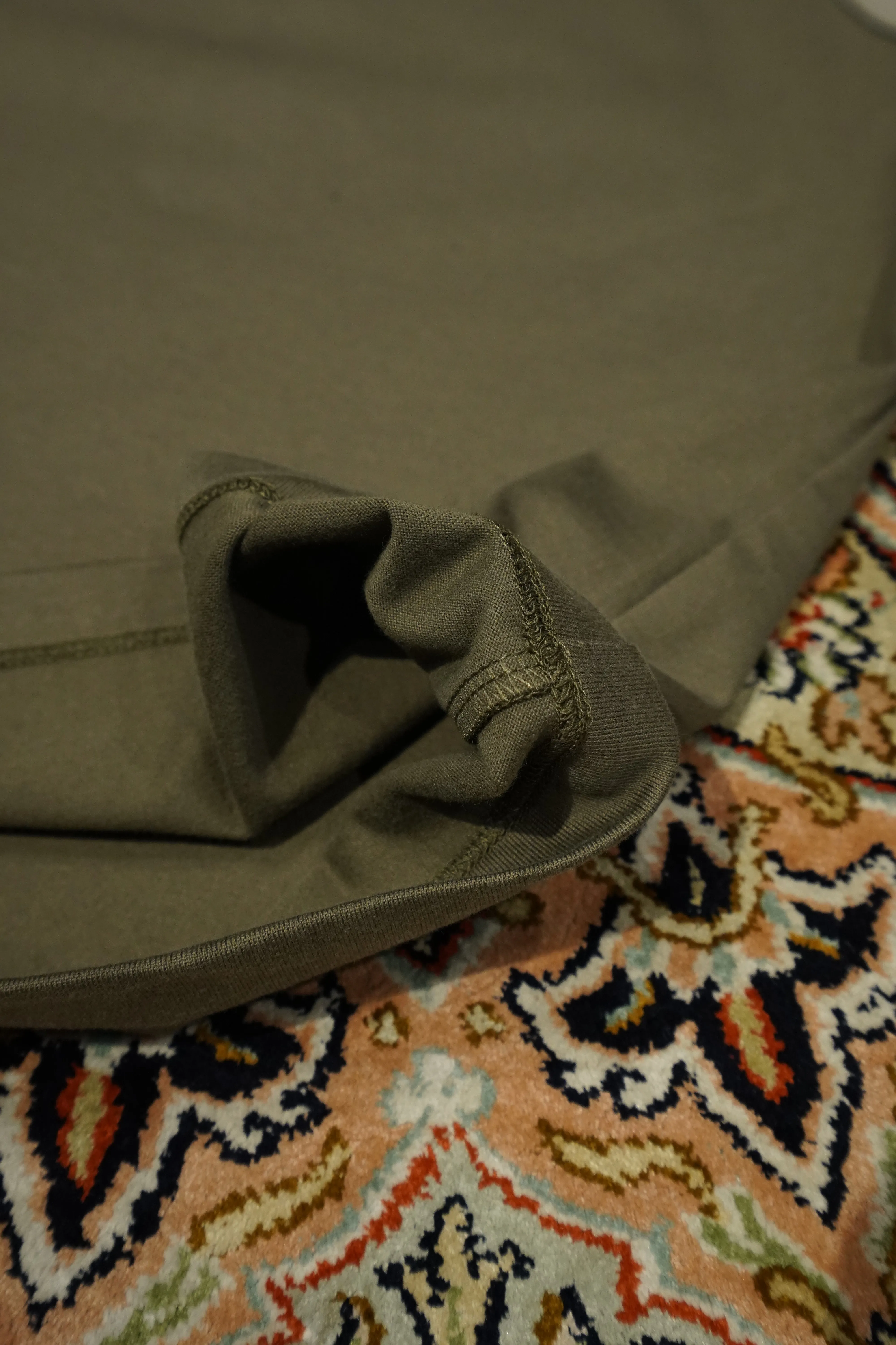 Ringer Nosleeve Tee (KHAKI)