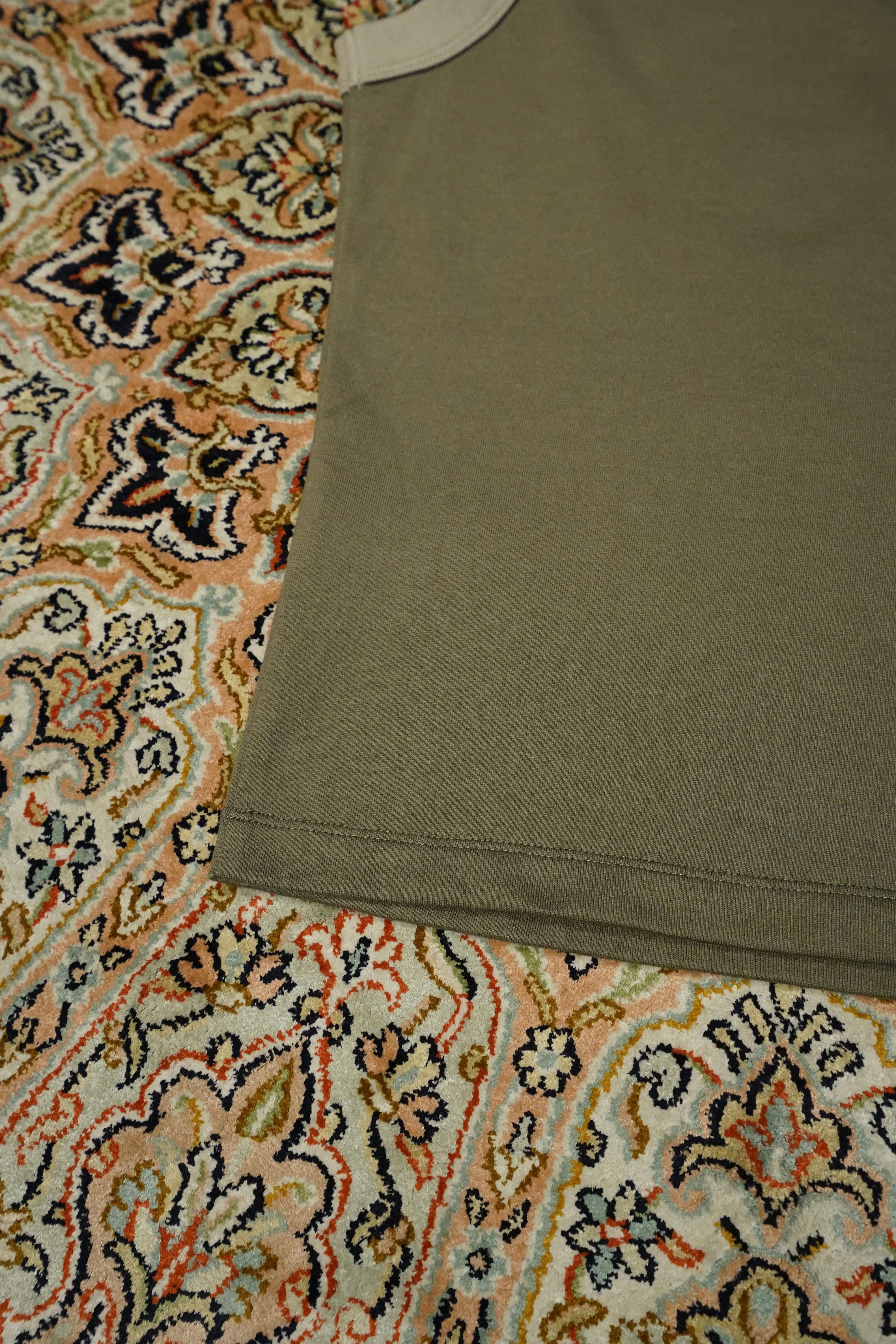 Ringer Nosleeve Tee (KHAKI)