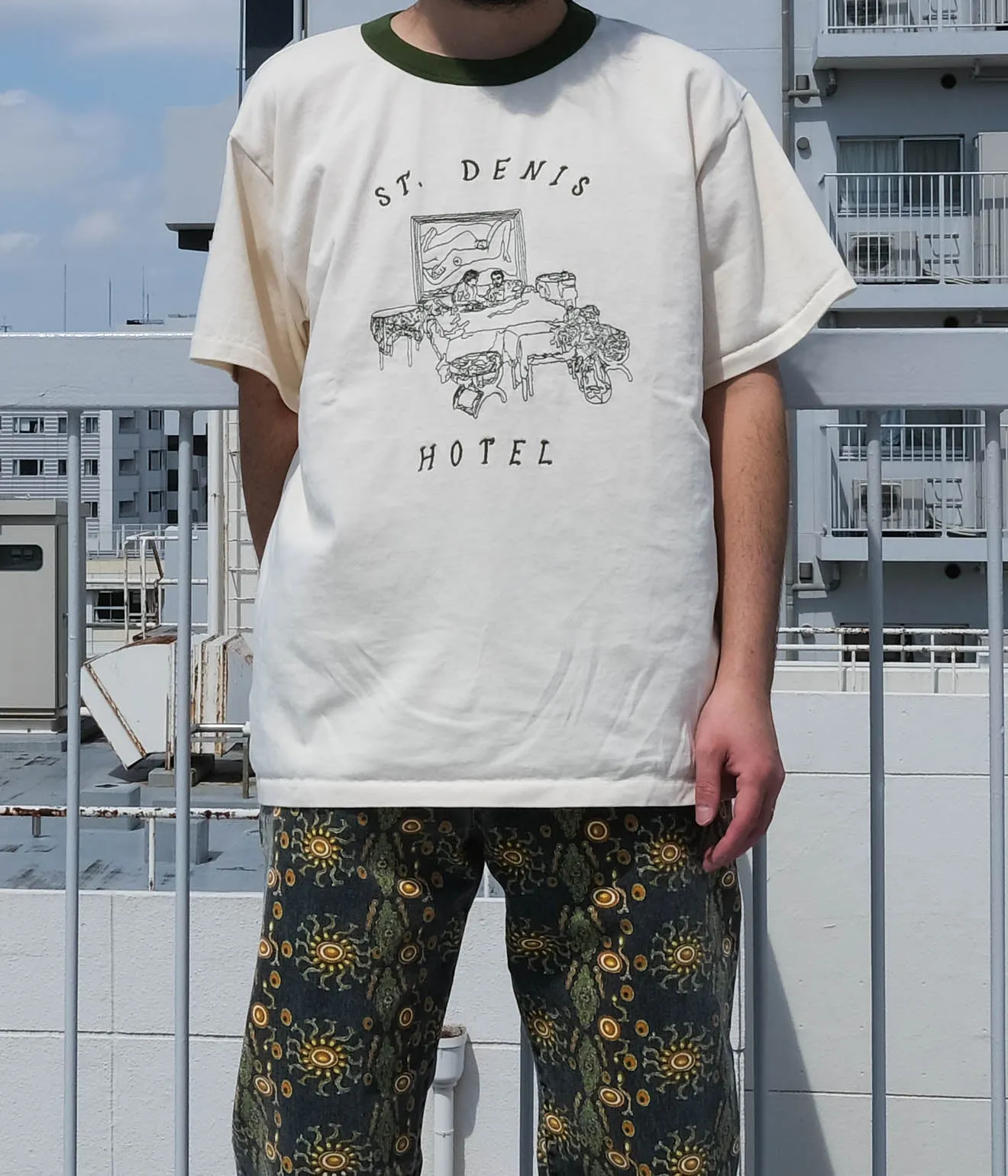 Samuel Zelig "HOTEL TEE" (Green Ringer)
