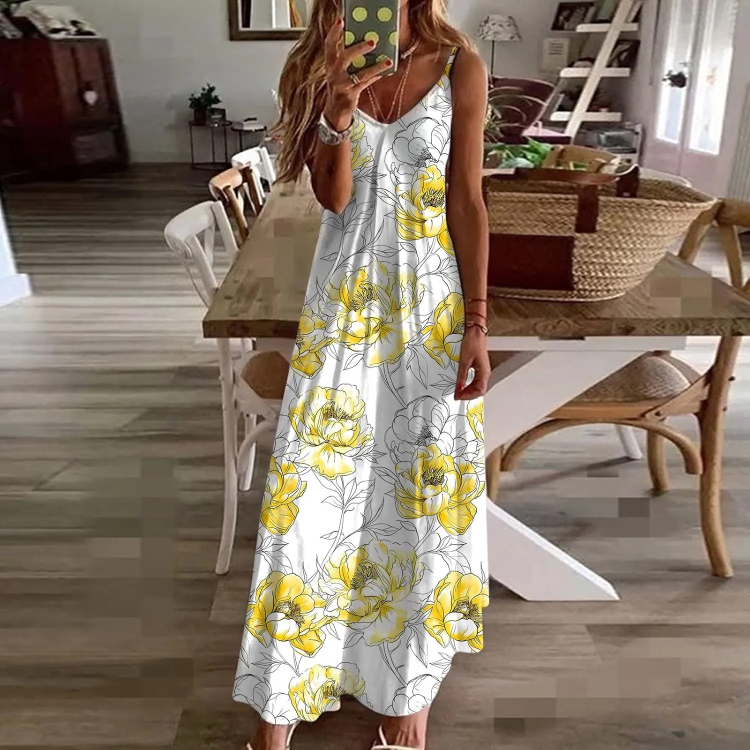 Sleeveless Floral Print Maxi Dress for Women Casual Summer Tank Dresses Beach Vacation Flowy Bohemian Trendy Sundress
