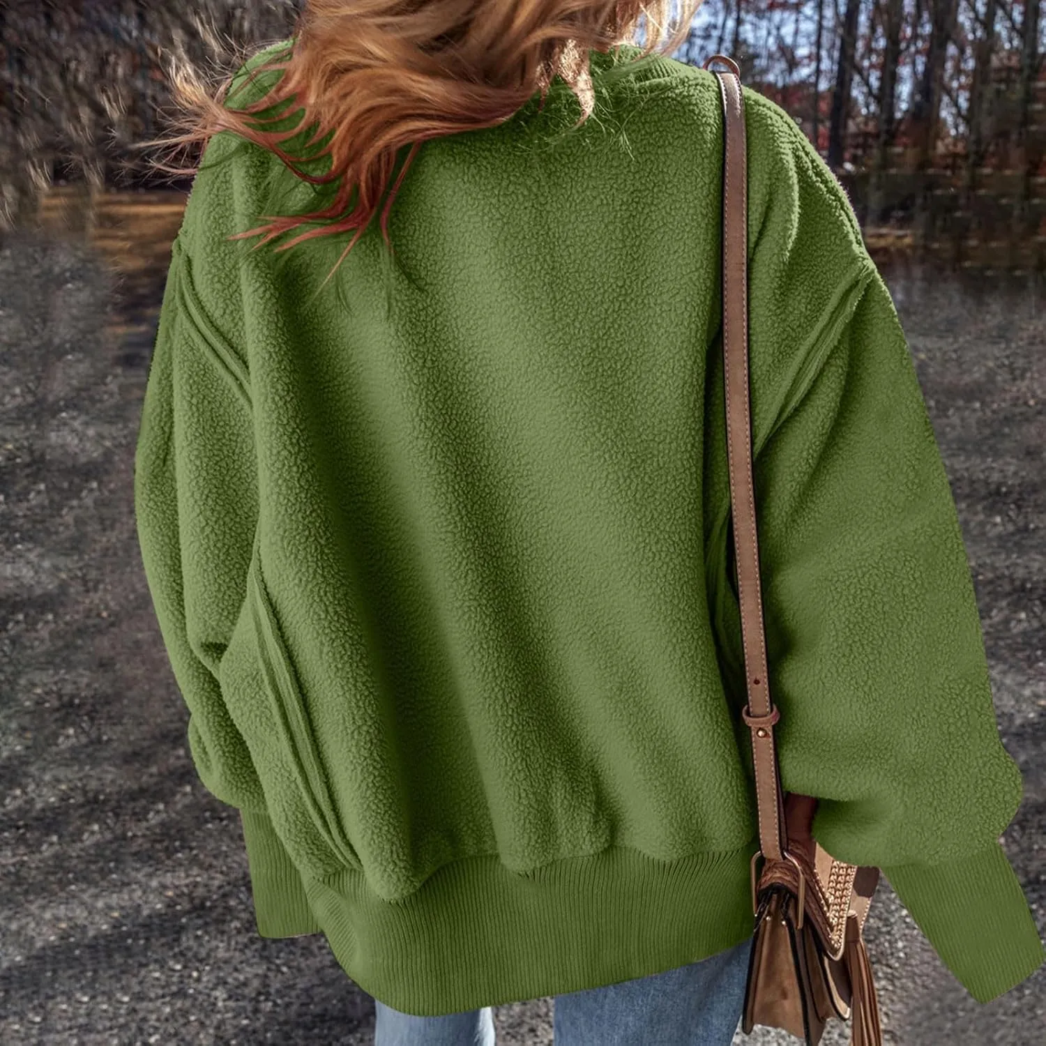 Women's Oversized Crewneck Sweatshirts Trendy Long Sleeve Fleece Pullover Fall Fashion Tops Comfort Winter Clothes