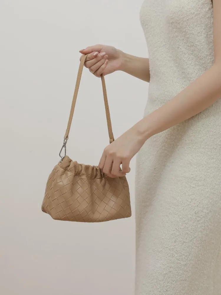 Women's Retro Genuine Leather Chain Ball Woven Shoulder Crossbody Underarm Bag Clutch Cloud Dumpling Handbag Versatile Hobo